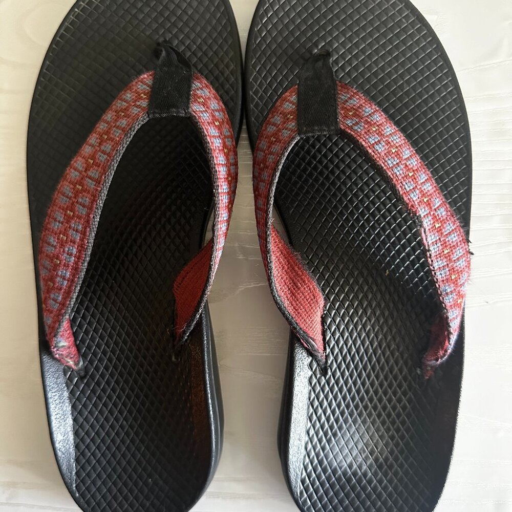 CHACO WOMEN's FLIP FLOP THONG SLIP ON VIBRAM TREAD SANDAL SIZE 8